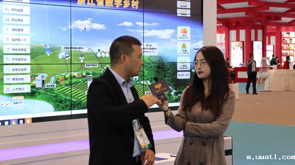 《品质》栏目组采访点点电脑